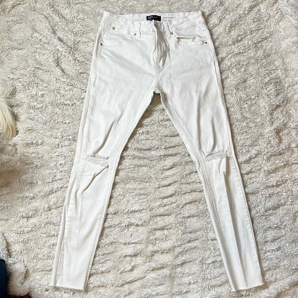 Bershka Super Skinny White Denim Jeans